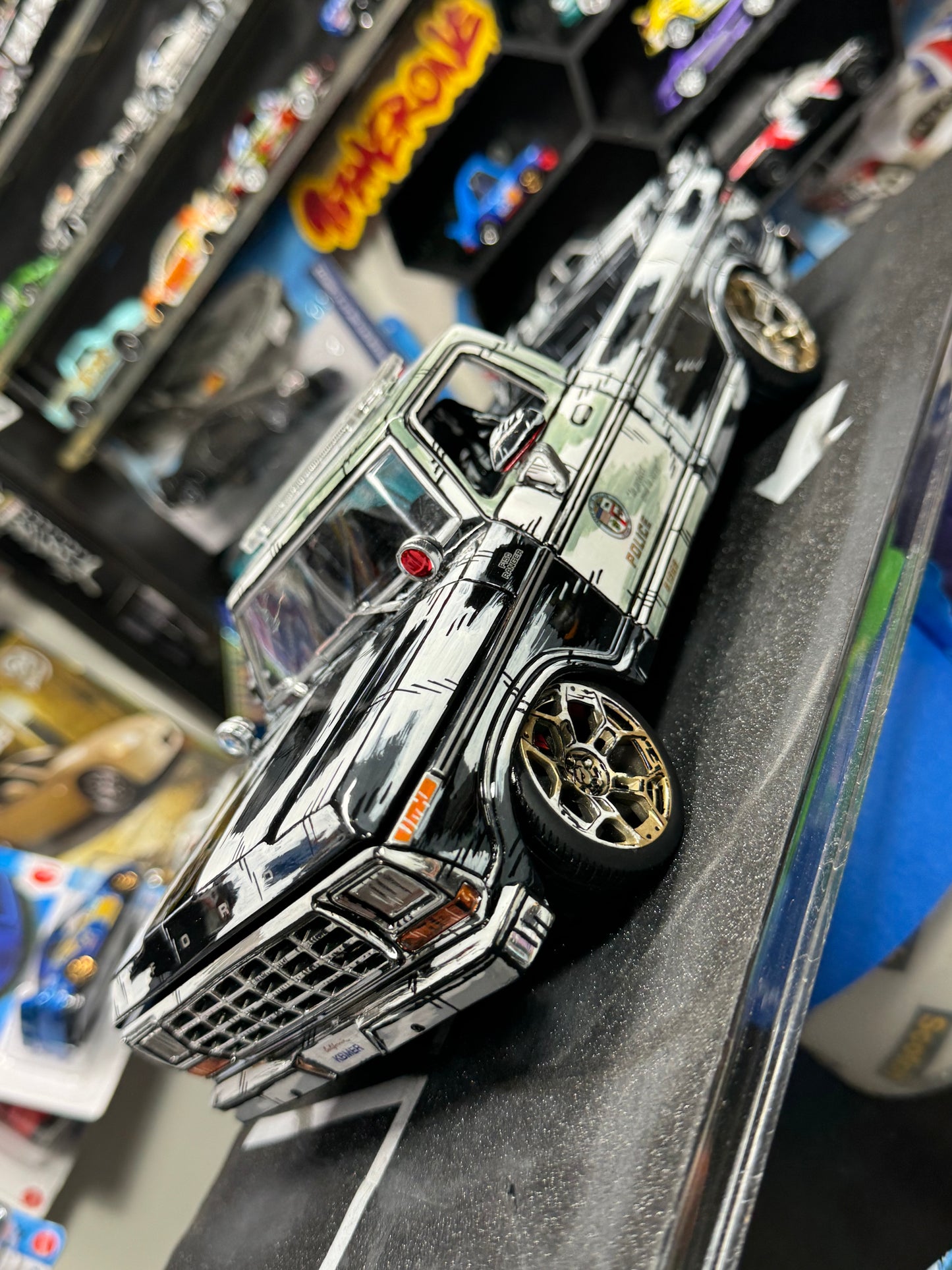Custom Manga Ford F150 Ranger GTD Police Truck ( 1 of 1)