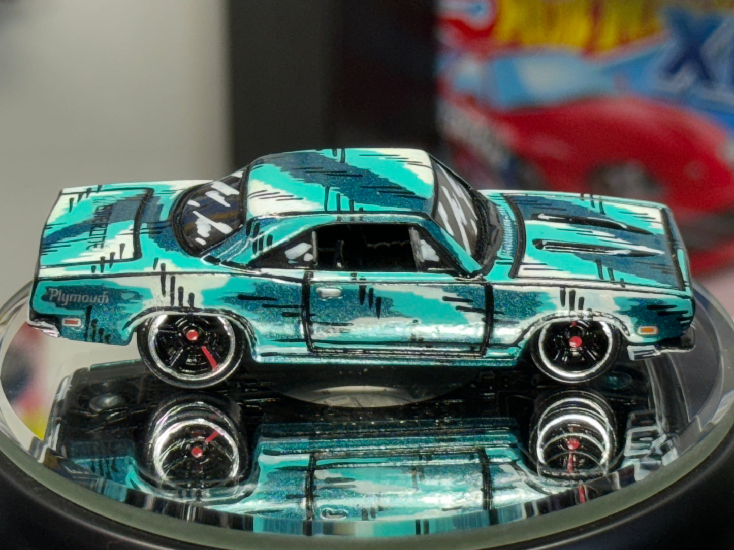 Manga Hot Wheels 68 Plymouth Barracuda Formula S (1 of 1)