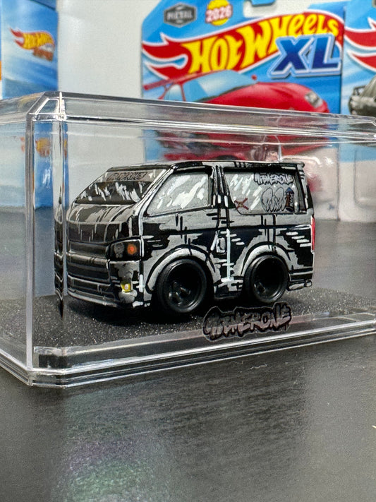 Custom Manga Car Tuned Toyota HiACE H200 (1 of 1)