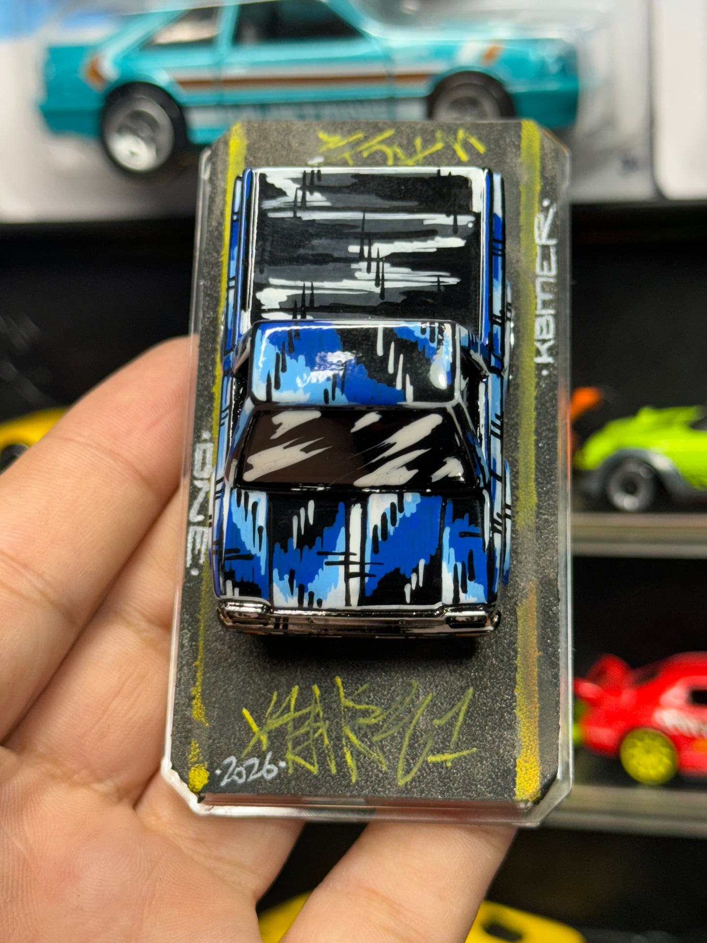 Manga Car Tuned Toyota Hi-Lux (1 of 1)