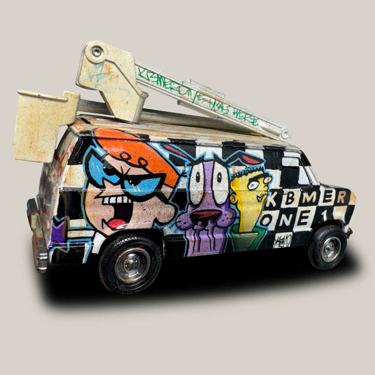Cartoon Network / Nickelodeon Graffiti Painted Van (1 of 1)