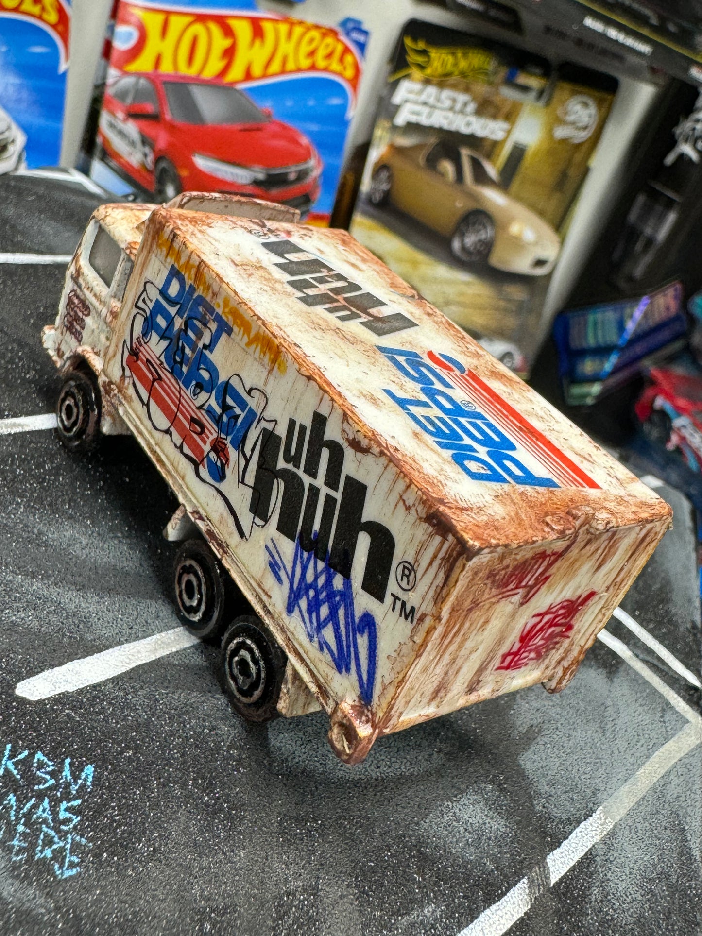 Graffiti Pepsi Box Truck Majorette (1 of 1)
