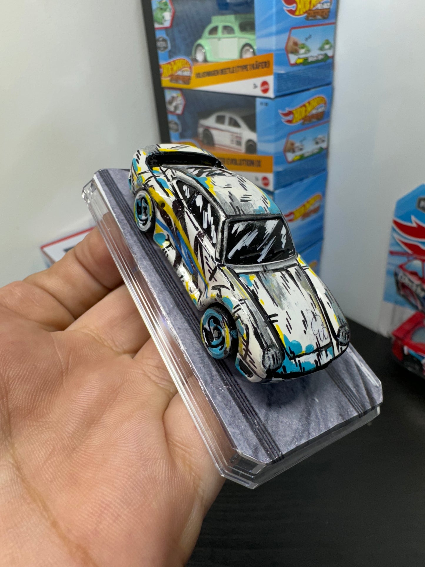 Manga Vintage 97’ Porsche Hot Wheels (1 of 1)