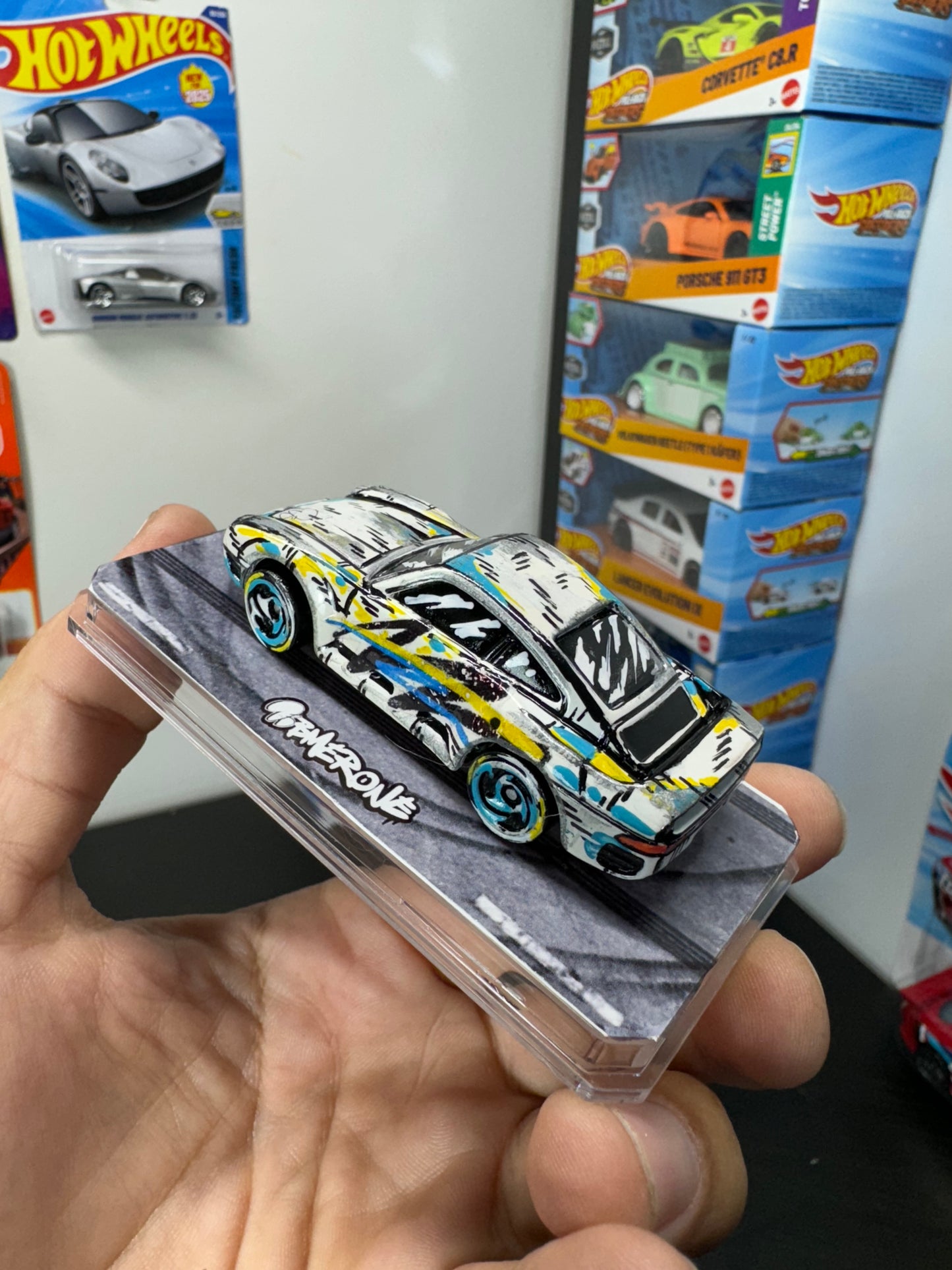 Manga Vintage 97’ Porsche Hot Wheels (1 of 1)