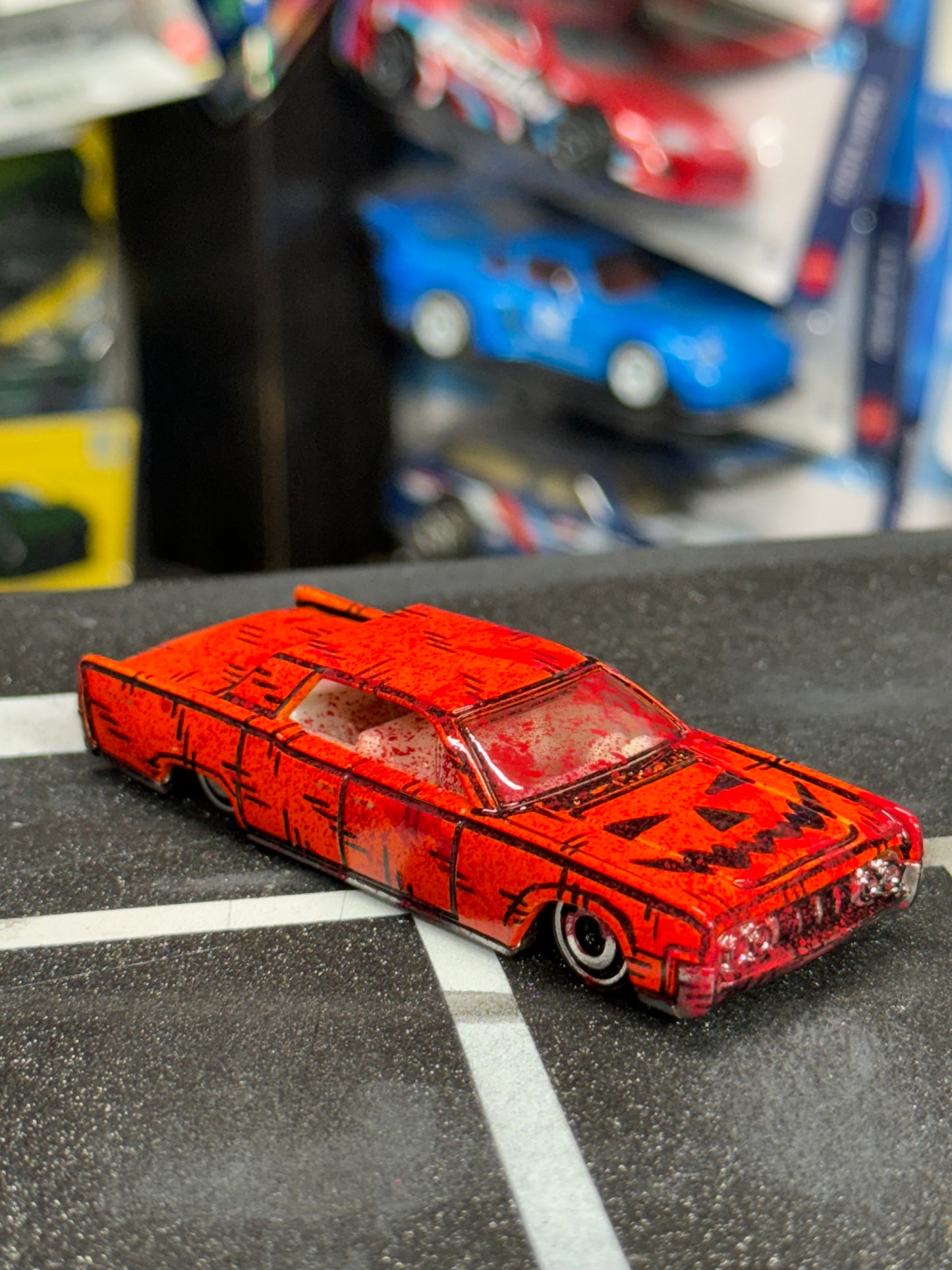 Manga Halloween Pumpkin Lincoln Continental Hot Wheels (1 of 1)