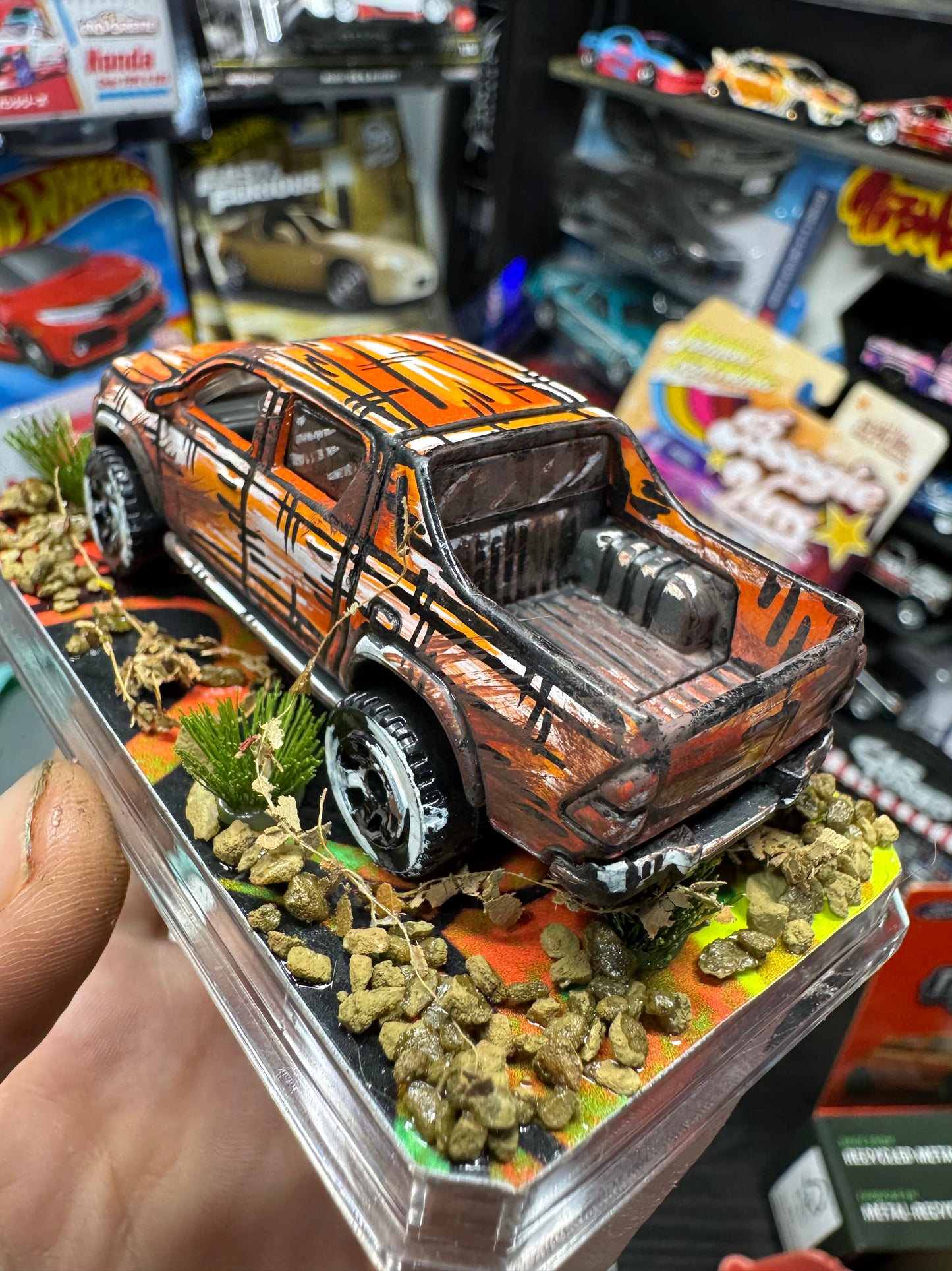 Manga Toyota Hilux Pick Up Matchbox Custom (1 of 1)