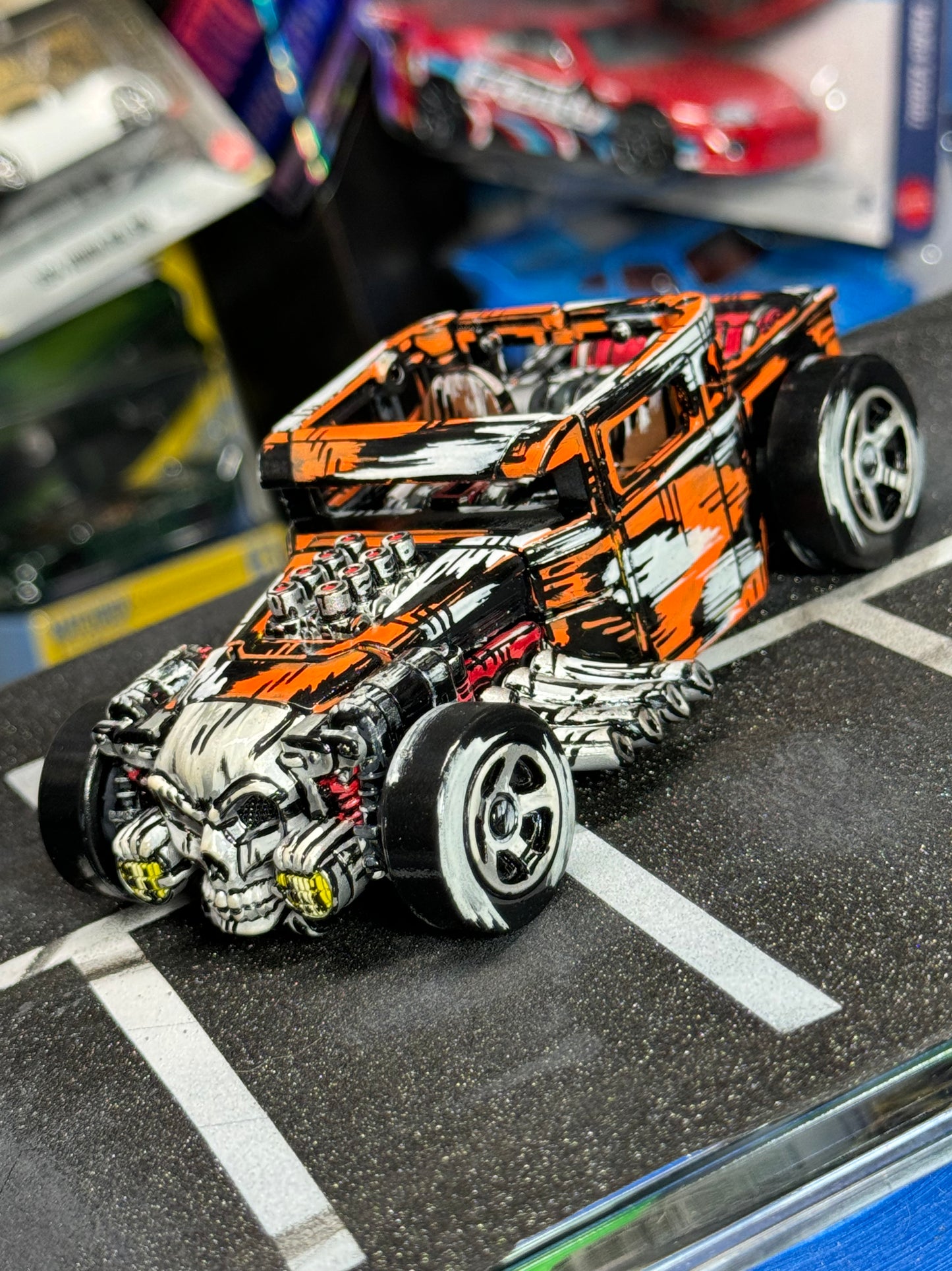 Manga Bone Shaker Transformer Hot Wheels (1 of 1)