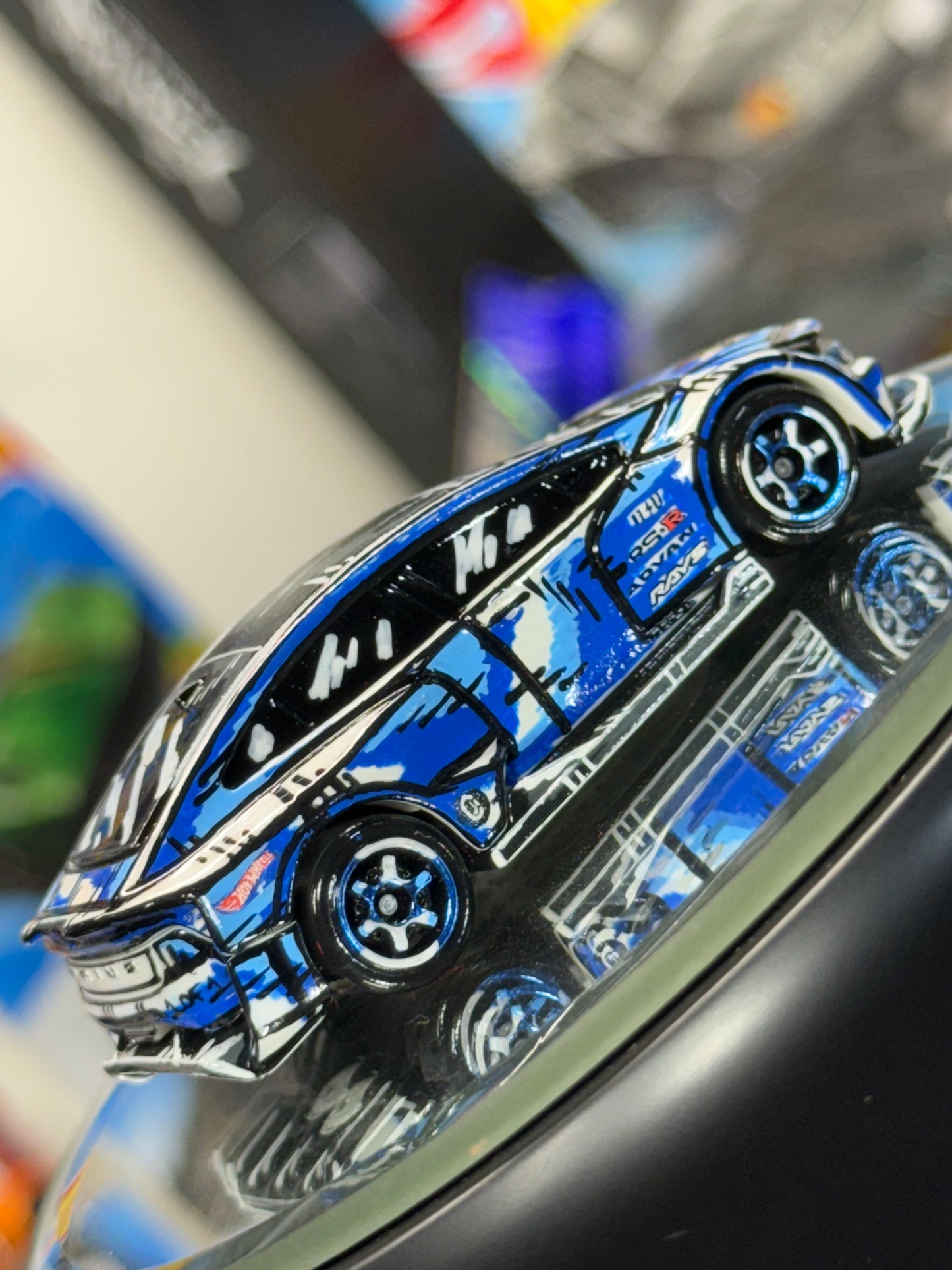 Manga Hot Wheels Toyota Prius (1 of 1)