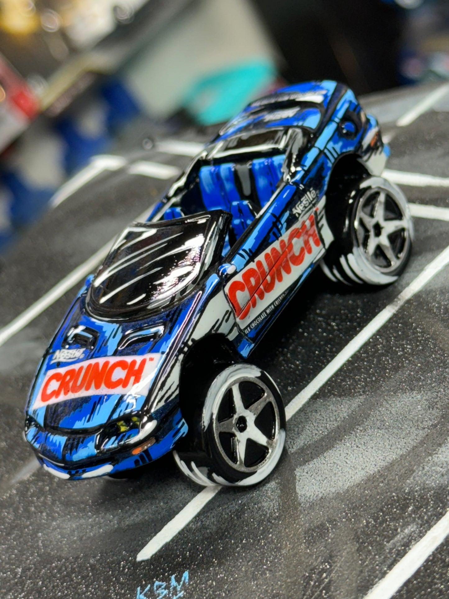 Manga Crunch Camaro Donk Hot Wheels (1 of 1)