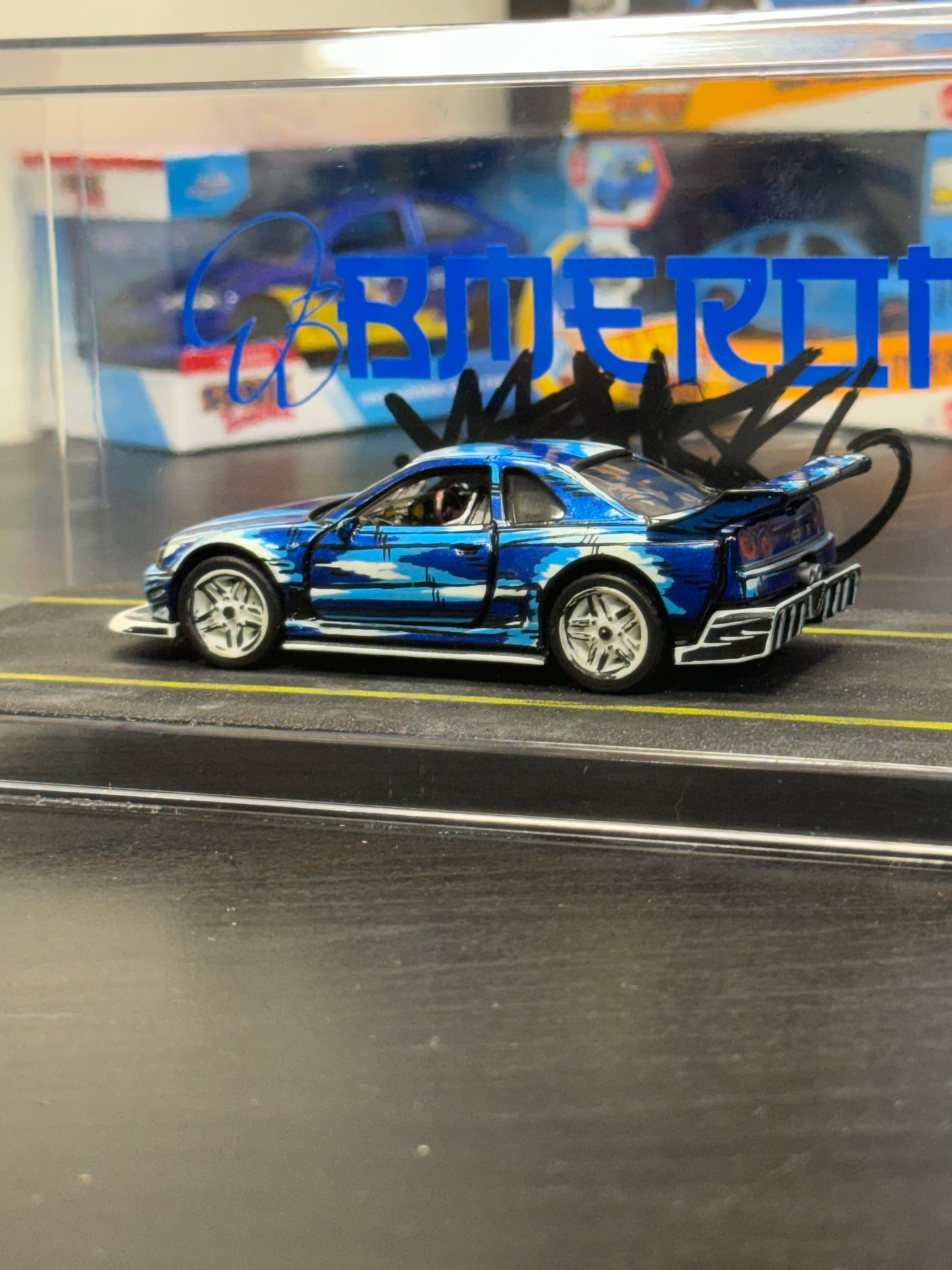 Manga Nissan Skyline R34 Hot Wheels Pull Back Speeder (1 of 1)