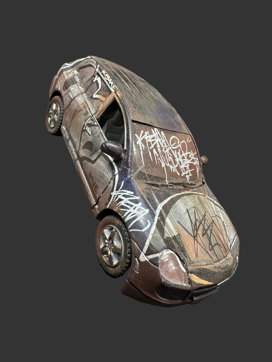 Graffiti Porsche Truck