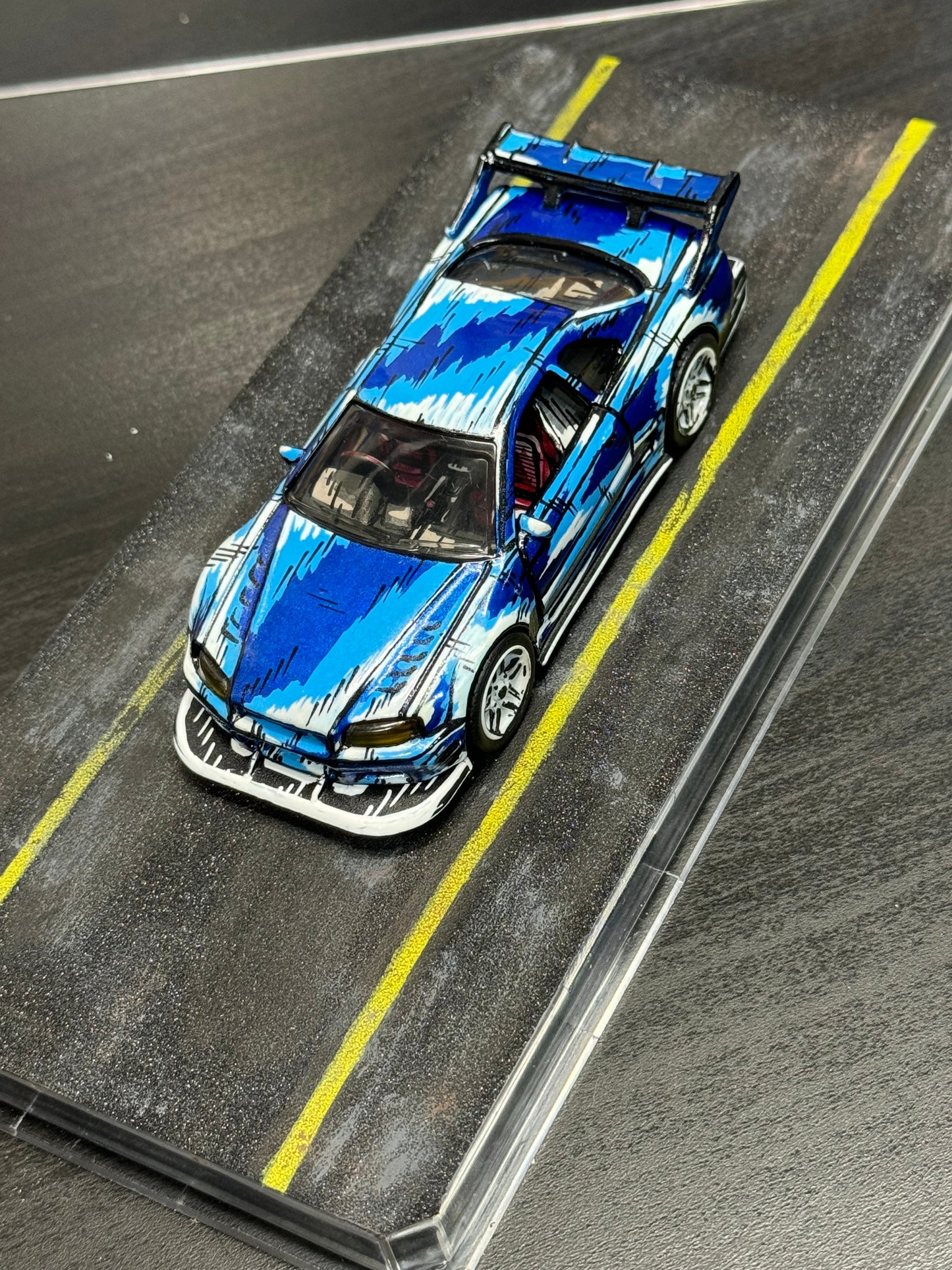 Manga Nissan Skyline R34 Hot Wheels Pull Back Speeder (1 of 1)