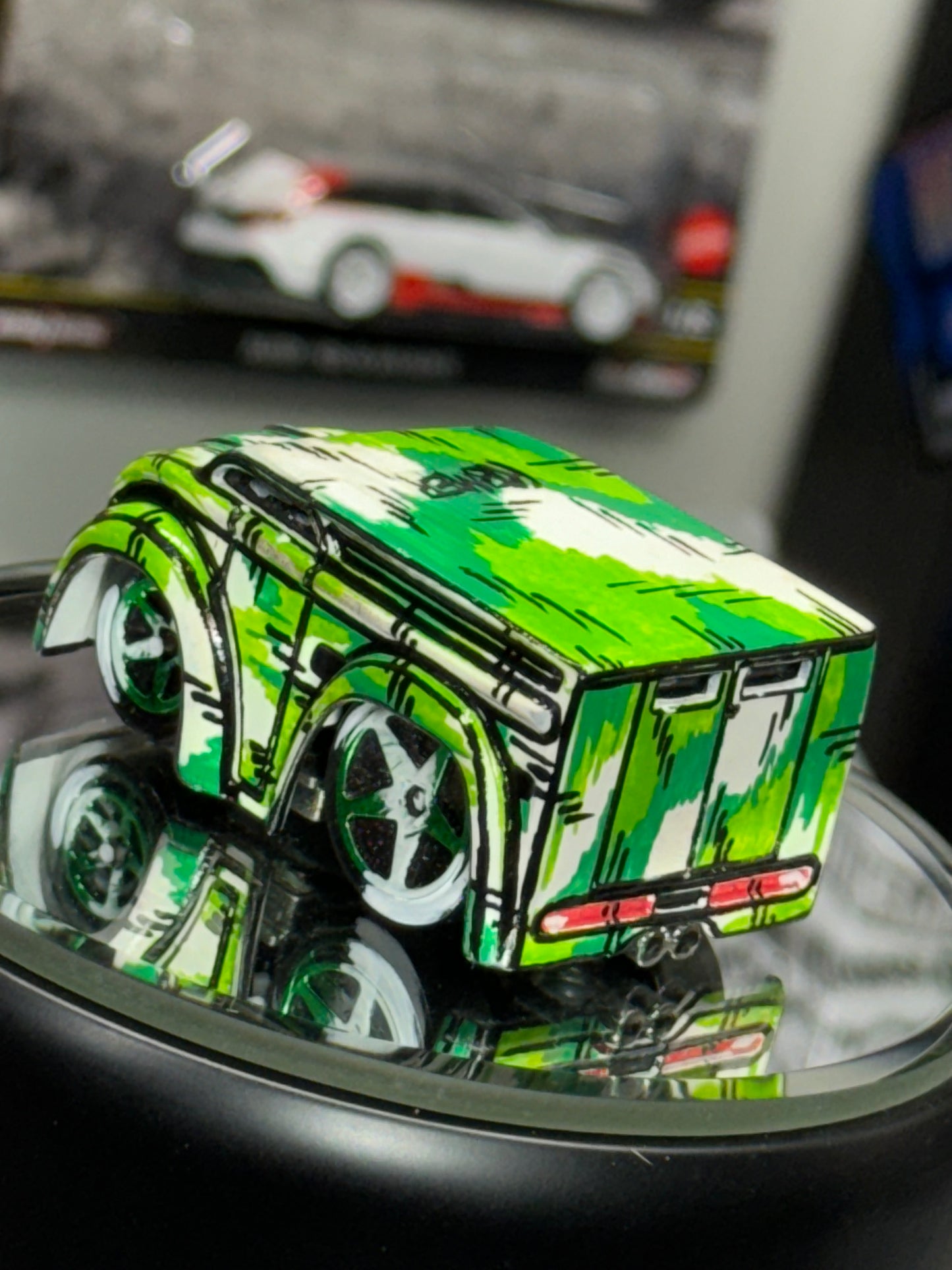 Manga Hot Wheels Delivery Panel Truck Tooned (1 of 1)