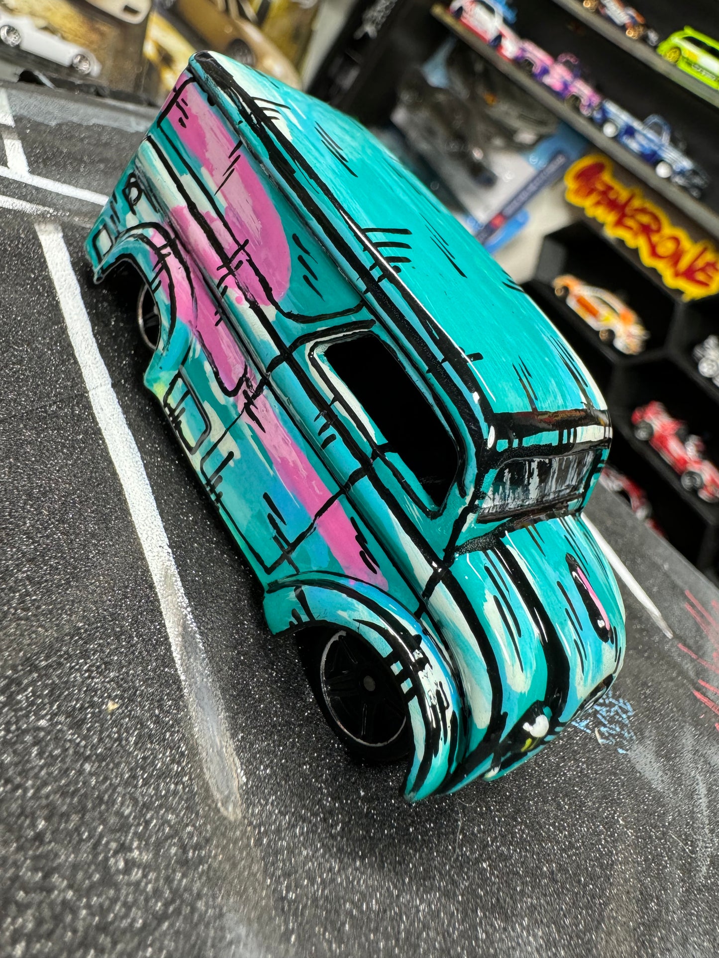 Custom Manga Milk Truck Hot Wheels (1 of 1)