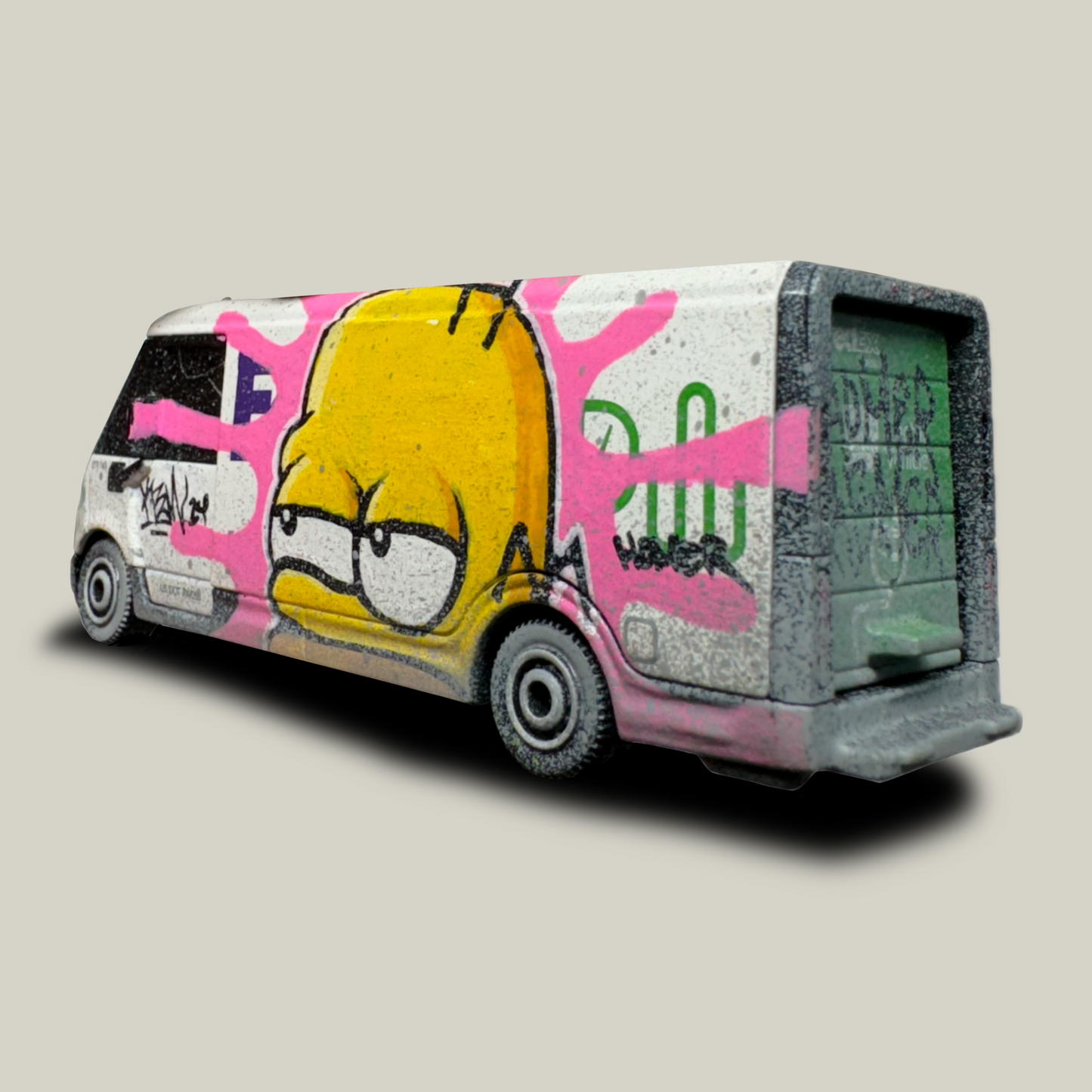 Homer Simpson FedEx Graffiti Delivery Van Matchbox (1 of 1)