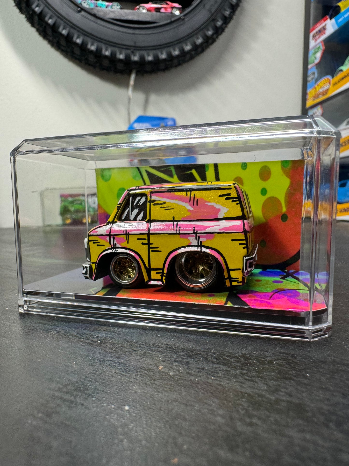 Manga Car Tuned Van (1 of 1)