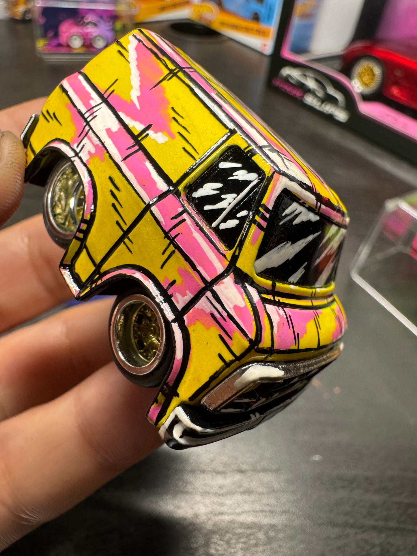 Manga Car Tuned Van (1 of 1)